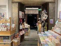 -猫的天空之城概念书店(苏州平江店)