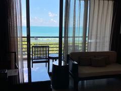 -三亚湾海居铂尔曼度假酒店