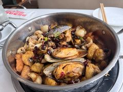 -七欣天香辣蟹火锅(上海安亭新源路店)