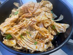 大叔小时候的豆皮-多嘴超级肉蟹煲(欧亚卖场店)