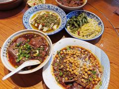-杨三孃跷脚牛肉(中粮鸿云悦街店)