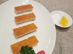 -香港百合居(LCM置汇旭辉广场店)
