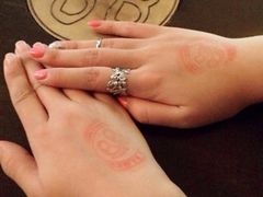 iphone_upload_pic-老外街