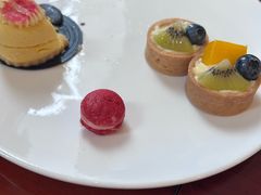 -元一希尔顿酒店·鲜切牛肉火锅禅自助餐厅