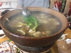 连州脆皮鸡-威邵鸡煲(西华路总店)