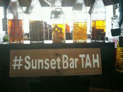 -Sunset Bar(丹绒亚路香格里拉店)