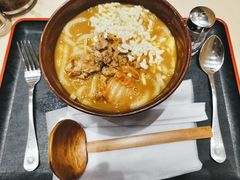 泡菜五花肉咖喱乌冬-CoCo壱番屋
