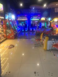 点击看大图 -Lucky Star幸运星&一同潮玩(友阿国际广场店)