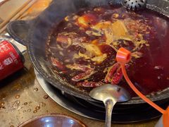 -黄潇洒老火锅(九眼桥宏济巷店)