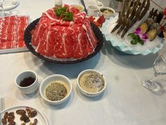 -德天肥牛海鲜火锅(龙吟坊店)