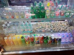 -Rabbit Cafe私房西餐甜点咖啡(栖霞路店)