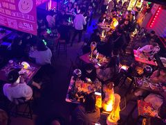 -UP嘻哈酒吧(粉巢店)