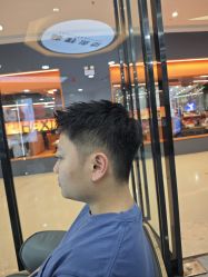 -藤野造型烫染接发