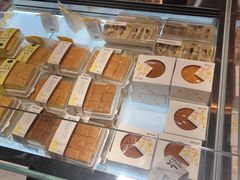 -皇冠幸福里动物奶油生日蛋糕(万达店)