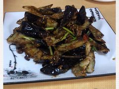 -乡府肉丁水饺(环山路店)