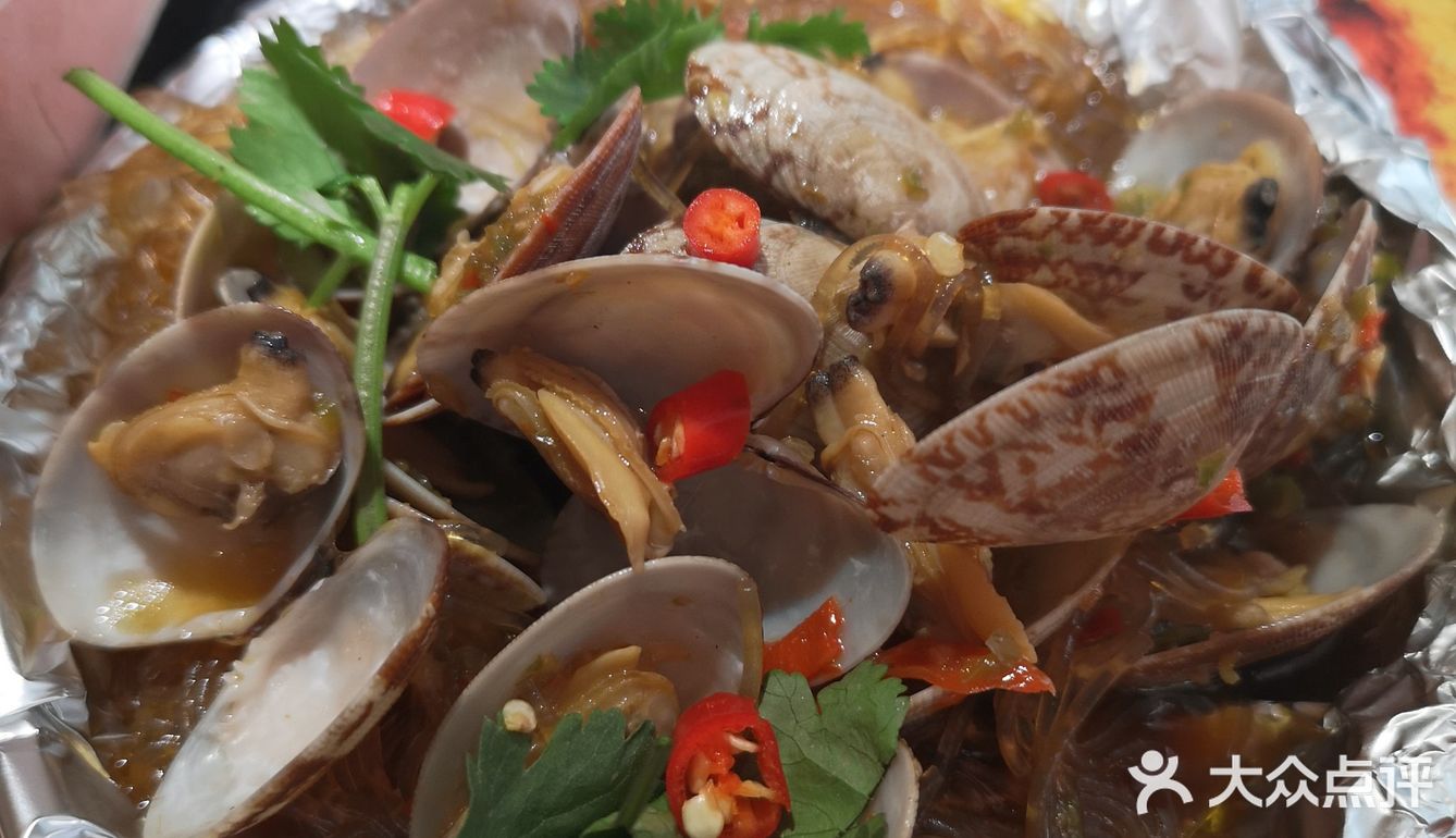 在店里一直忙前忙后，服务很到位