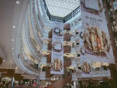 店内环境-新世界大丸百货