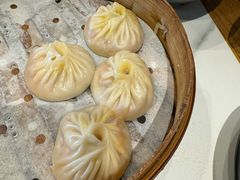 -馋三尺蟹粉小笼(人民广场店)