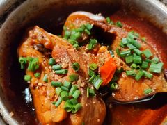 -Cuc Gach Quan Restaurant