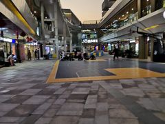 -易生活购物公园