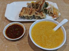 -众口斋锅贴(银泰城店)