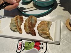 -山顶沙河粉-粤菜馆(凯旋店)