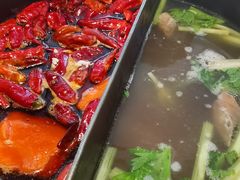 草本鸳鸯锅-盡膳口福跷脚牛肉火锅(晶耀前滩店)