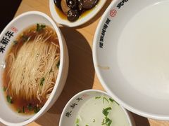 -朱新年·苏式汤团·面点(北寺塔店)