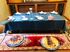 -伊带伊路新疆美食府(呼家楼店)