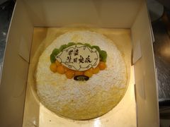 此为三磅芒果蛋糕-COVA(新天地Xintiandi店)