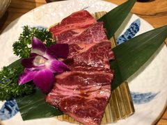 -炼火烤肉店