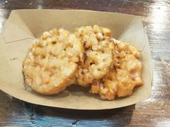 -黑白电视长沙小吃(美林M·LIVE天地东座店)