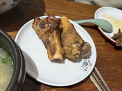 -东大桥小国抻面烧烤(长通路店)