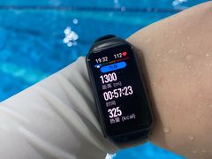 -极动室内恒温游泳馆