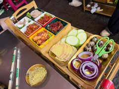 -阿昌白族石板烧·菌锅(大理古城店)