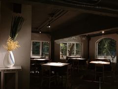 -穹六人间 people 6(岳阳路店)