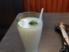 -铭牛烧肉·和牛海鲜自助(高新月牙湖店)
