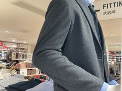 -优衣库(哈尔滨中央大街店)