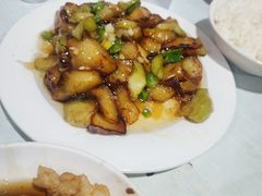 地三鲜-老于餐厅(民生路店)