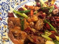 iphone_upload_pic-佬湘楼·27年湘菜(天河都市广场店)