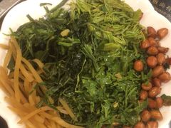 -王村姑老土炕莜面村(张北店)