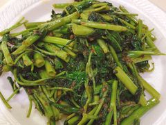 -纽顿熟食中心