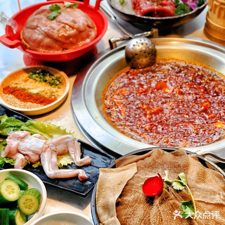 地道重庆火锅周师兄入驻南翔印象城｜排队王现身南翔🔥