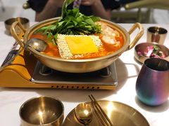 部队火锅加芝士-HOTISLAND海鸡岛·韩国料理(江南西店)