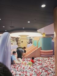 -奈尔宝·国风主题儿童乐园·亲子餐厅(豫园商城店)