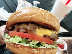 -The Habit Burger Grill 哈比特汉堡(爱琴海店)