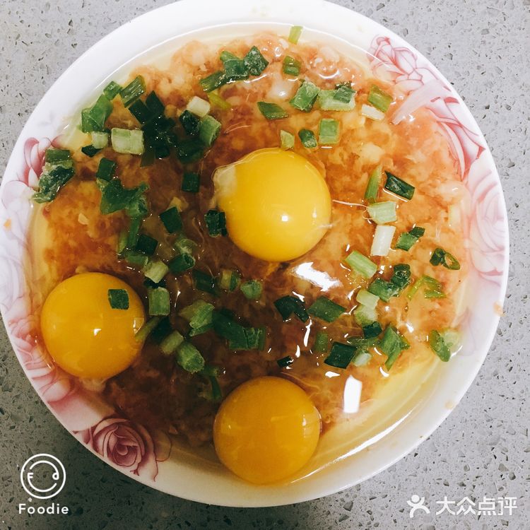 伊娃肉肉的快手肉末蒸蛋
