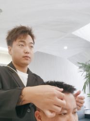 -简法造型·品牌形象店