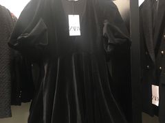 -ZARA(凯德乐峰广场店)