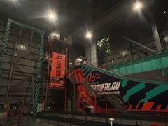 -极限PLAY运动娱乐新世界·团建派对表演休闲馆·室内高空游乐园